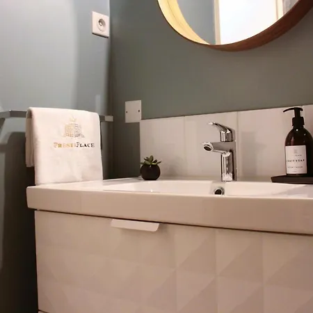 La Petite Plume - Prestiplace Collection * Tours