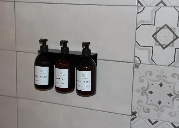 La Petite Plume - Prestiplace Collection *